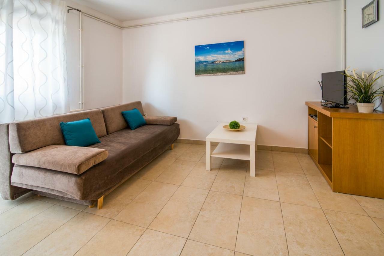 Apartments Marija & Anton มาลินสกา ภายนอก รูปภาพ