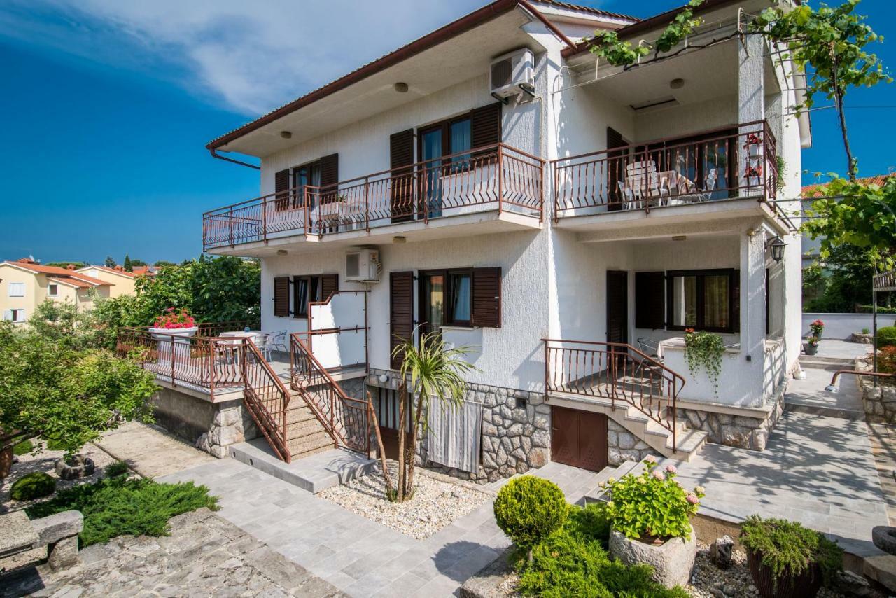 Apartments Marija & Anton มาลินสกา ภายนอก รูปภาพ